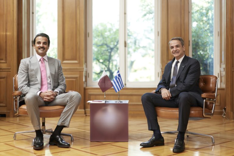HH The Amir Sheikh Tamim bin Hamad Al-Thani met with Greek Prime Minister Kyriakos Mitsotakis at the Maximos Mansion in Athens.