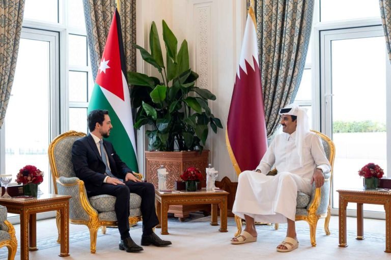 HH The Amir and Jordan’s Crown Prince Discuss Regional De-escalation and Strengthening Bilateral Ties