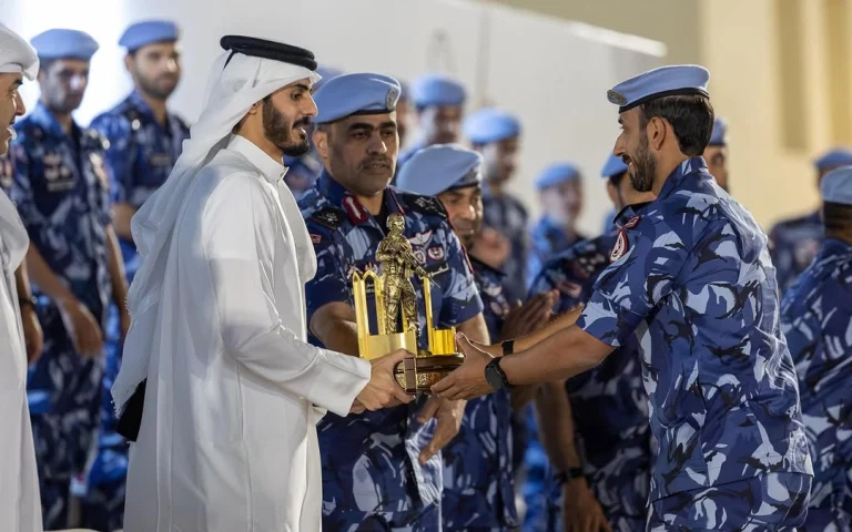 Interior Minister Sheikh Khalifa bin Hamad Al Thani Crowns “Lifdawiya” Team Champions at 2026 Military Obstacle Championship