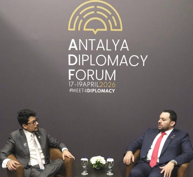Minister of State at Foreign Ministry Meets Officials on Sidelines of Antalya Diplomacy Forum
