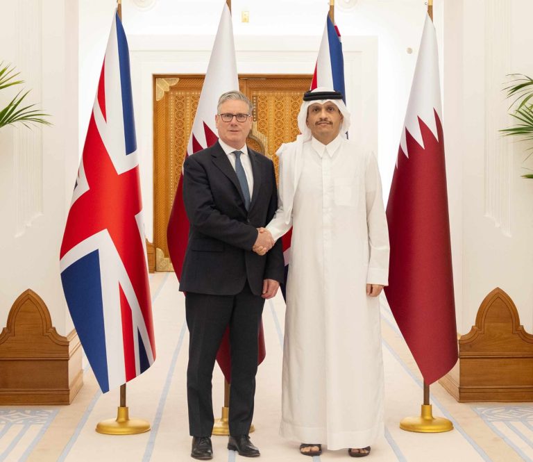 Prime Minister and Minister of Foreign Affairs Holds Talks with UK Prime Minister.