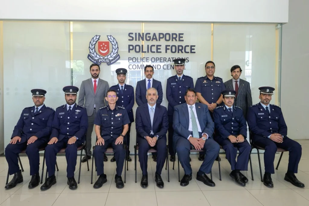 Minister of State for Interior Affairs Visits Singapore’s Police Operations Command Center