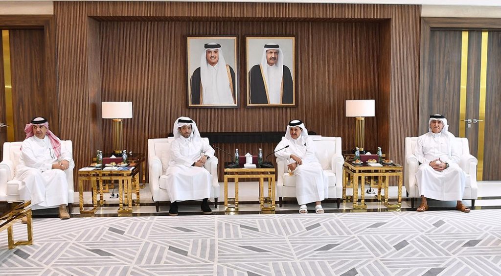 Qatar Chamber, Qatar Tourism Discuss Challenges Facing Private Tourism Sector.