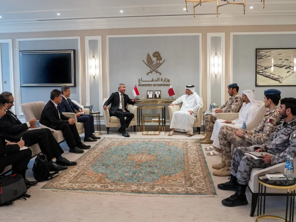 Deputy PM and State Minister for Defense Holds Talks with Singapore FM