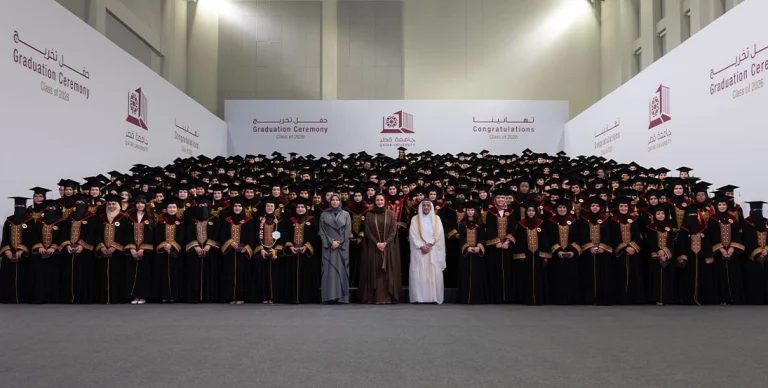 HH Sheikha Jowaher Patronizes Qatar University Graduation Ceremony, Honors Top Achievers