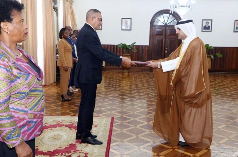 Qatar’s Ambassador Presents Credentials to Sao Tome and Príncipe President.